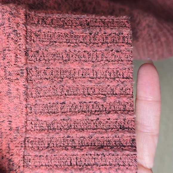 TORRID Off-Shoulder Super Soft Plush Rib Trim Sweatshirt Redwood Plus Size 3x - Picture 6 of 9